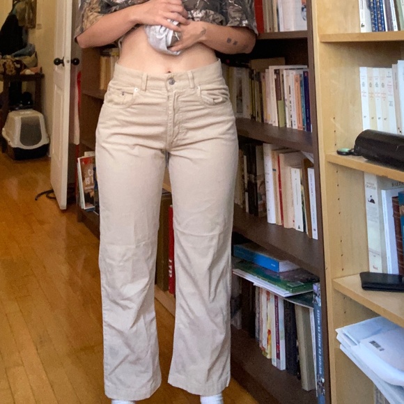 Tan Corduroy pants - Picture 2 of 2